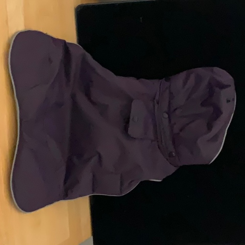 Dog jacket with fleece and removable hood